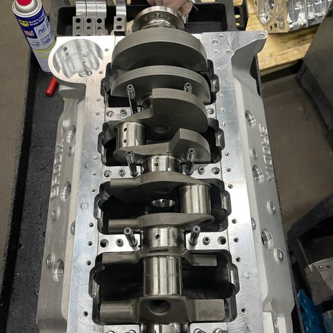 555ci Blown, Fuel Injected BBC, Hydraulic Roller Engine - Complete